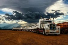 Road train.jpg Road train.jpg