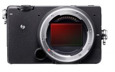 Sigma fp-L Pic 1.jpg