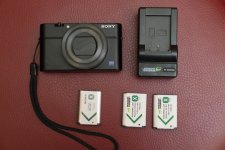Sony RX100 IV_.jpg Sony RX100 IV_.jpg