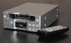 Pany-AG-DV2500wRemote.jpg Pany-AG-DV2500wRemote.jpg