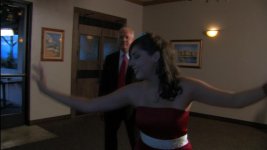 Grand Entry 32525.jpg