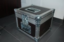 flightcase05.jpg flightcase05.jpg