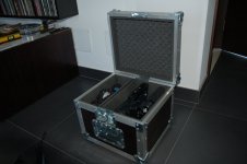 flightcase00.jpg flightcase00.jpg