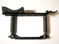 shoulder-rig.jpg