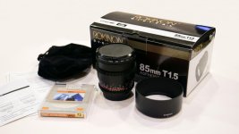 ROKINON 85MM 02.jpg