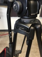 Manfroto 525mv tripod-2.JPG Manfroto 525mv tripod-2.JPG