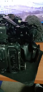 FX6 Mic 01.jpeg