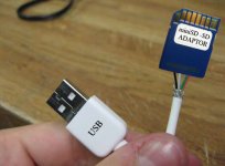 USB-SDHC.jpg USB-SDHC.jpg