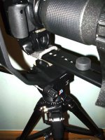 04nikonfrontcu2.jpg