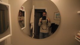 holdingMirror.jpg