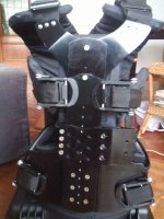 vest2.jpg