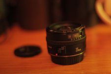35mm_f2_2.jpg