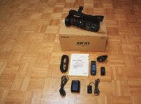 66894625_1-Pictures-of-Canon-XH-A1-excellent-condition-in-original-box.jpg