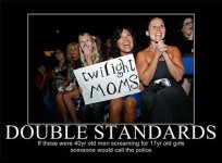 twilight-moms.jpg
