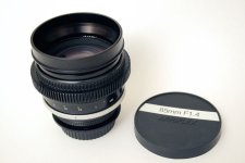 lens_85mm.jpg lens_85mm.jpg