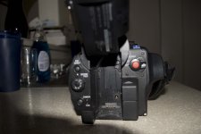 camcorder_10.JPG