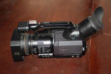 DVX100b-03.jpg DVX100b-03.jpg