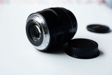 canon100f2_4.jpg