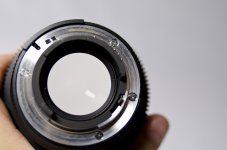 Zeiss-85Back.jpg