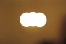 Fuji_55mm_full_defocus.jpg Fuji_55mm_full_defocus.jpg
