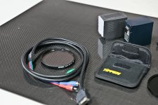 Batts_cables.jpg Batts_cables.jpg