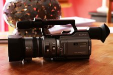 SonyVX2100-A.jpg