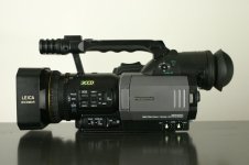 dvx102b_2.jpg