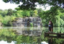 plumpton rocks 1.jpg