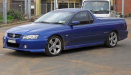 2006_Holden_VZ_Ute_Thunder_S_01.jpg