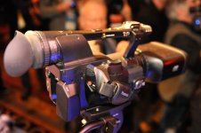500x_panasonic_3d_camera-16.jpg