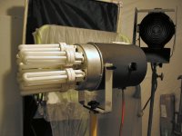 paintcan softbox.jpg
