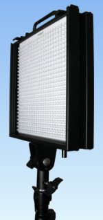 LED600NoDoorsCm.jpg LED600NoDoorsCm.jpg