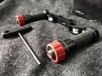 mz_ogrips1.jpg mz_ogrips1.jpg