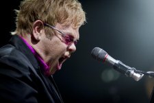 elton-3886-3.jpg