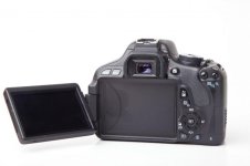 Canon-EOS-Rebel-T3i-articulated-screen-1024x682.jpg