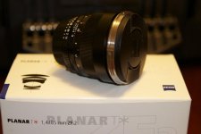 ZEISS_85.jpg ZEISS_85.jpg