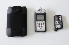 ZoomH4N_zps4acf2eb8.jpg