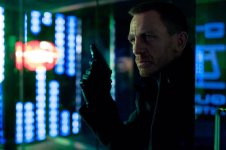 2-16370-daniel-craig-first-image-from-skyfall-james-bond.jpg 2-16370-daniel-craig-first-image-from-skyfall-james-bond.jpg