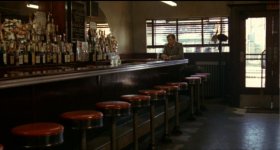Bar 6.jpg Bar 6.jpg