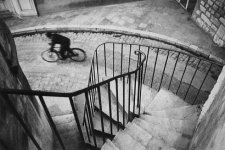 henri-cartier-bresson_bicycle-stair2.jpg