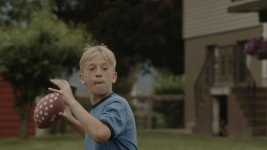 football_throw.jpg