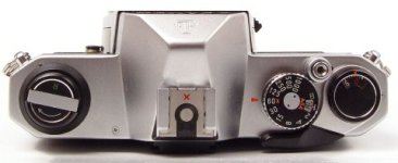 Pentax_K1000_top.jpg Pentax_K1000_top.jpg