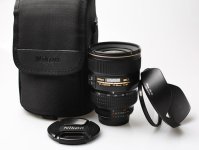 nikon2.jpg
