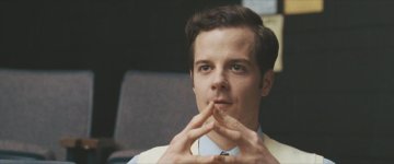 youngjulian.jpg youngjulian.jpg