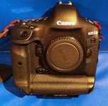 Canon 1DX Front 694.jpg