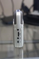 zoom2.jpg