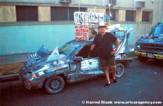 woodruff-space-car-art-car-dennis-woodruff-art-car-agency-photo-harrod-blank-main-dw30.jpg