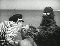 creature-from-the-haunted-sea1.jpg