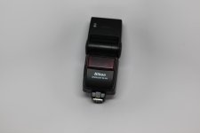 nikonsb-400flash.jpg