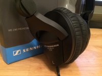 headphones2.jpg